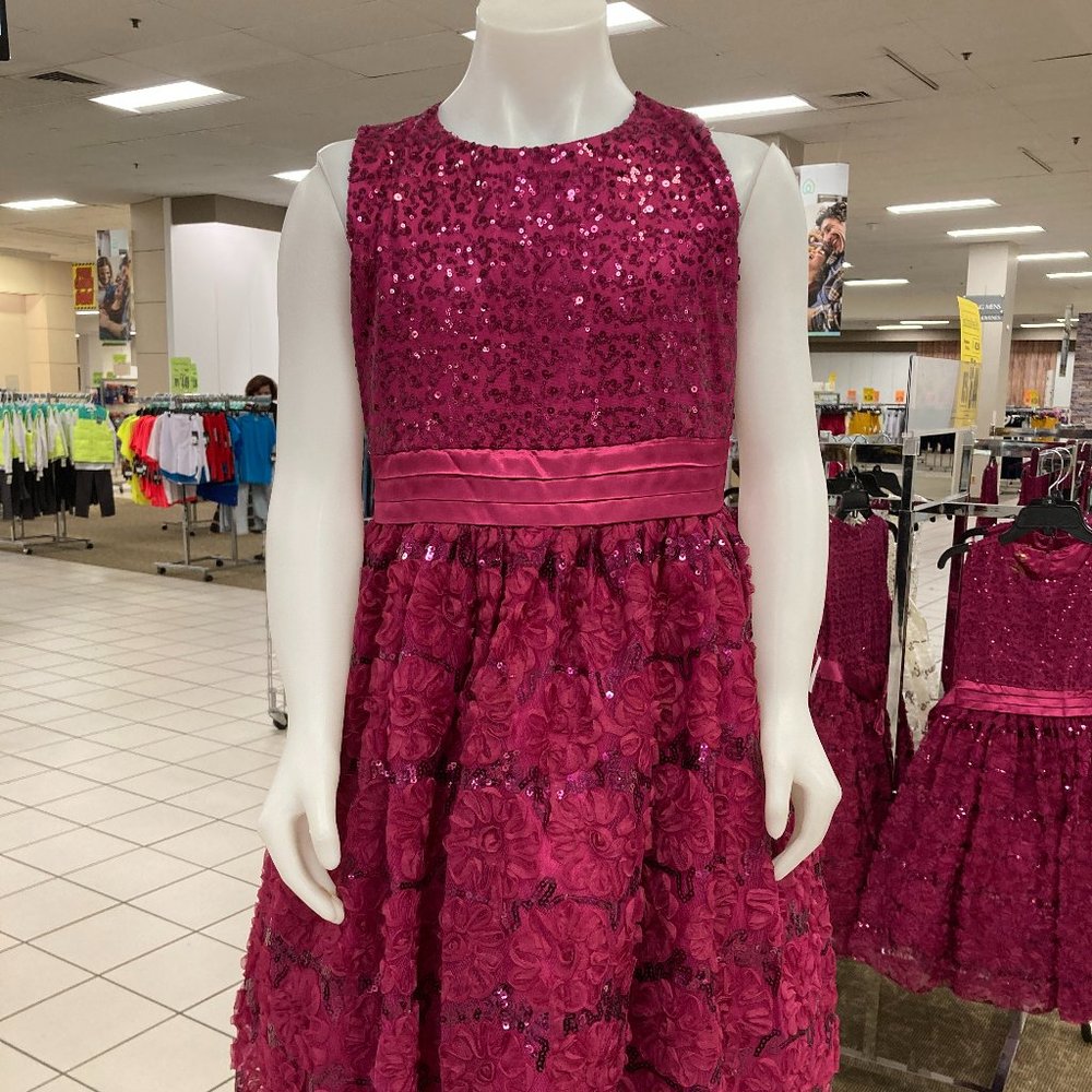 Elegant Holiday Burgundy with a beautiful roses details and designed with sequin